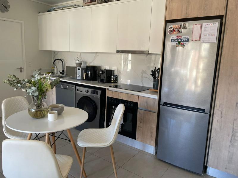 To Let 1 Bedroom Property for Rent in Richwood Western Cape